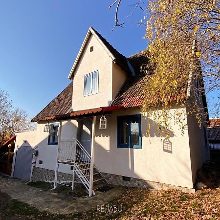 Cabana Rejabu Taut Εξωτερικό φωτογραφία